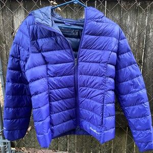 Eddie Bauer CirrusLite Hooded Jacket, size M, Nightsky